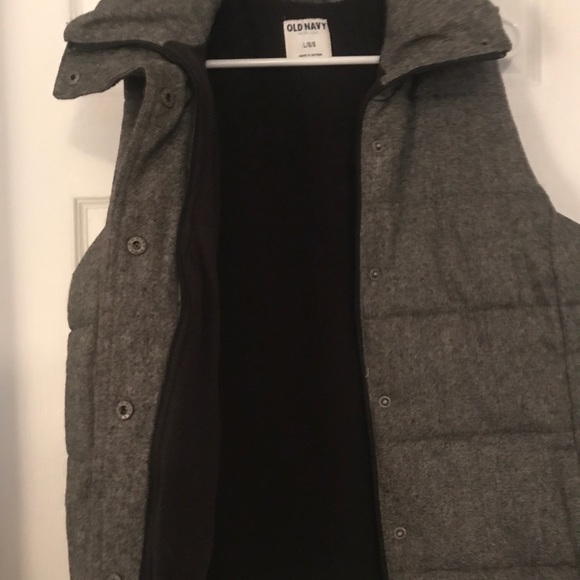 Fleece lined trendy grey vest - Picture 6 of 7